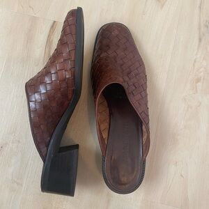 Vintage Brown Leather Woven Mules